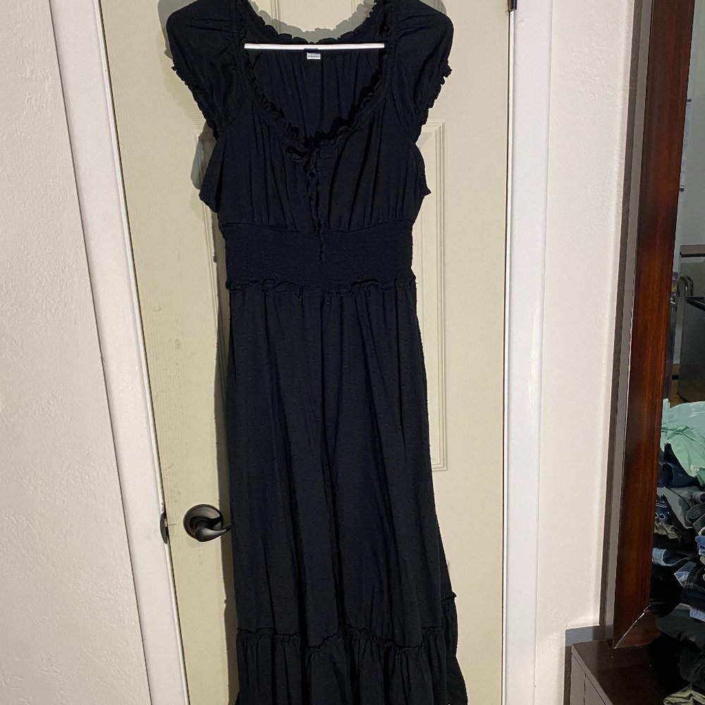 Old Navy Black Peasant Midi Sun Dress